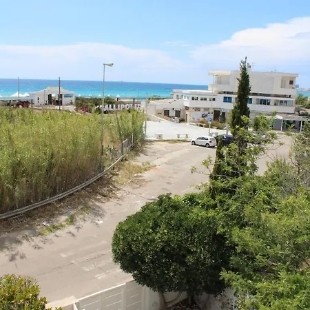 Fronte Mare Via Delle Dune 别墅 *